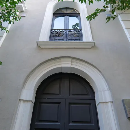 Relais Palazzo Nizza - Luxotel & Apartotel